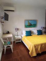 Deluxe Double Room with Shower