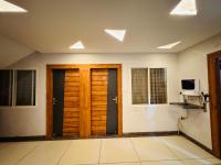 Home Escape 1BHK Apartment Near Bombay Hospital - B&B