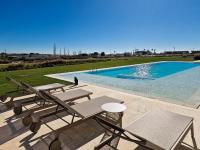 Bayline Condominium - Heated indoor Swimming pool - SPA - By Bedzy - B&B Armação de Pêra
