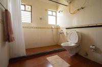 Deluxe Double Room (2 Adults + 1 Child)