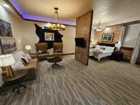 B&B Miles City - Eaglescape Suites and Event Center - Bed and Breakfast Miles City