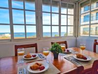 Encantador Dúplex para 6 a 1 minuto de la Playa - B&B Benalmádena