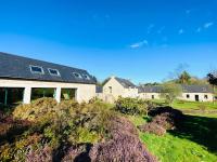 Domaine de COAT CREN I Manoir XVIIIe siècle, maisons de charmes et chambres d'hôtes - Chambres d'hôtes Ploërdut