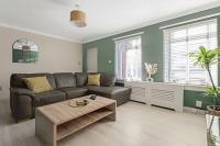 B&B Glasgow - Stylish 2-Bed House Private Driveway - Bed and Breakfast Glasgow