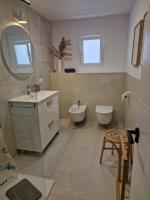 APARTAMENTO AQUAMARINA J&B SOLO FAMILIAS - Chambres d’hôtes