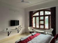 B&B Guwahati - Rang Niwas -1BHK with Air Conditioning - Bed and Breakfast Guwahati