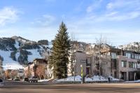 Spring Street Unit 629, 2BR Condo w/ Mountain Views and Door Step Access to Shops & Restaurants - Ferienwohnung Aspen