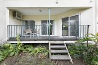 Vintage Charm at The Gardens with Lagoon Pool - B&B