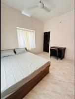 Homestay Guruvayur, 2 AC Bedrooms, Hall, Veranda, Kitchen - B&B Guruvāyūr