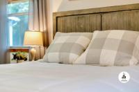 Uhost AI - 4BR Pet-Friendly Retreat w Firepit - B&B Eustis