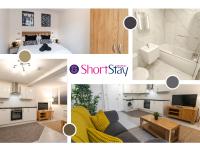 B&B Swindon - May Disc - Long Stay - Contractors - Bed and Breakfast Swindon