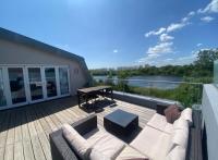 Reed Warbler - HM111 - Lower Mill Estate Penthouse Apartment with Spa Access - Chambres d’hôtes
