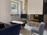 663 - Maison individuelle avec un extérieur, située en plein cœur du centre-ville d'Erquy - B&B