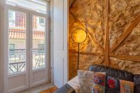 Old Town Chiado Balcony AirCon by LD Apartments - B&B Lisbon