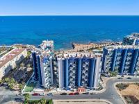Luxury Penthouse with a Private Jacuzzi! - B&B Punta Prima