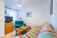 300 Meter zum Strand mit WLAN, Klima - B&B Baška