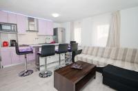 Mit Meerblick und direkt am kristallklaren Meer - B&B Baška