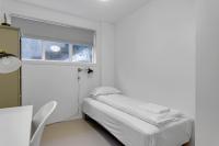 Spacious and Central Apartment - 3 Bedrooms - Bed and Breakfast Reykjavik