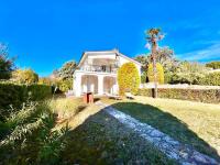 Villa Edith - stupenda villa con terrazzo vista mare e spiaggia inclusa - B&B Numana