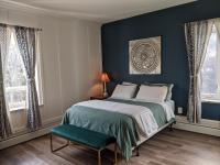 Kamer met Queensize Bed