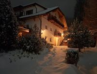 Apartments Im Winkl - B&B Brunico