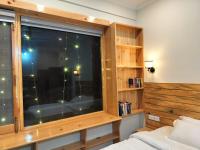King Room with Mountain View