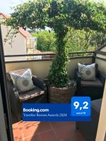 B&B Cottbus - Stadtdschungel FeWo mit Balkon - Bed and Breakfast Cottbus