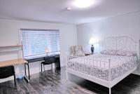 B&B Vaughan - Large and beautiful master room with private bathroom - Bed and Breakfast Vaughan