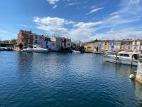 Maison de pêcheur Strelitzia amarrage 3,8m par 16m - Ferienwohnung Grimaud