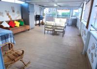 Apartment mit Terrasse