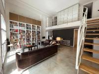 Ampio Loft su due livelli con giardino - B&B Milan