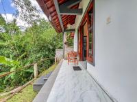 Hidden Leaf Guest House - B&B Ubud
