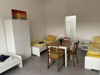 moderne und schicke Unterkunft in Zeestow - jedes Schlafzimmer verfügt über ein eigenes Bad - B&B