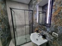 Camera Matrimoniale con Letto Supplementare