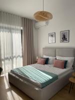 Sunny City Center Apartment - Bed and Breakfast