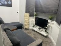 Femros Apartments, 15mins to city center. - Ferienwohnung Smethwick