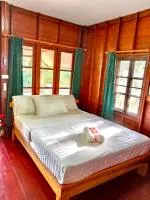 Baan Ja Da - Chambres d'hôtes Ban Nai Khlong