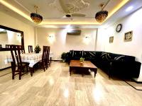 B&B Lahore - National Luxury Apartments DHA - 3 BedRoom opposite Airport - Bed and Breakfast Lahore