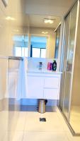 Stylish modern 2 BR in Lawson - B&B