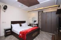 B&B Lahore - Multazam Heights, DHA Phase 8 - Bed and Breakfast Lahore