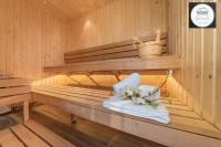 Romantic getaway UK with Private Sauna, King Bed, WiFi 517mbps & EV Charger - Ferienwohnung Woking