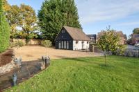 Romantic getaway UK with Private Sauna, King Bed, WiFi 517mbps & EV Charger - Chambres d'hôtes Woking