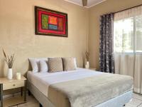 Casa Tatich AC near Guanacaste Airport - B&B