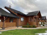 Nowica 71 Dom Jodłowy - B&B Nowica