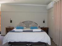 Comfort Zimmer mit Kingsize-Bett