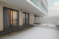 Beach Apartments Perłowa Przystań Sztormowa by Noclegi Renters - B&B
