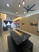 B&B Sitiawan - Ulike~Homestay~C~3Room-The Venus - Bed and Breakfast Sitiawan