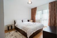 Renovated Gem Plumbuita Park - B&B Bucarest