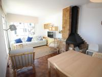 Apartamento Moderno y Luminoso con Vista al Mar - Cerca de la Playa - ES-228-143 - Chambres d'hôtes Llançà