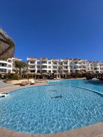 Sharm Hills Resort Lovely Studio with Pool View and Beach Access - B&B Sharm el-Sheikh